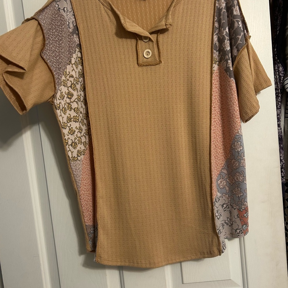 7th Ray Tan Gray Ribbed Polo Button Down Shirt